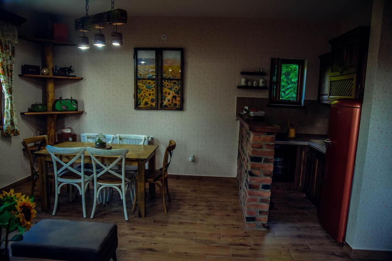 Etno Kuca Todorovic Villa สเมเดเรโว ภายนอก รูปภาพ